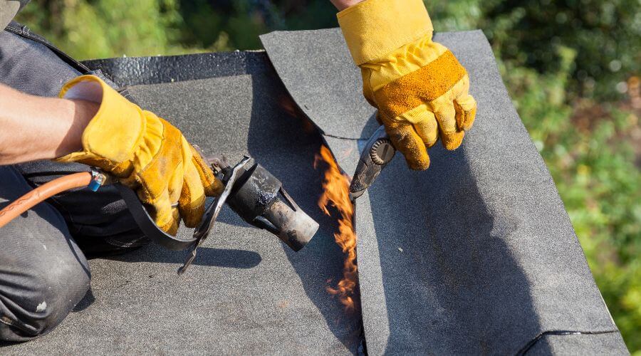Expert Emergency Roof Repairs services in Jordan Valley, OR